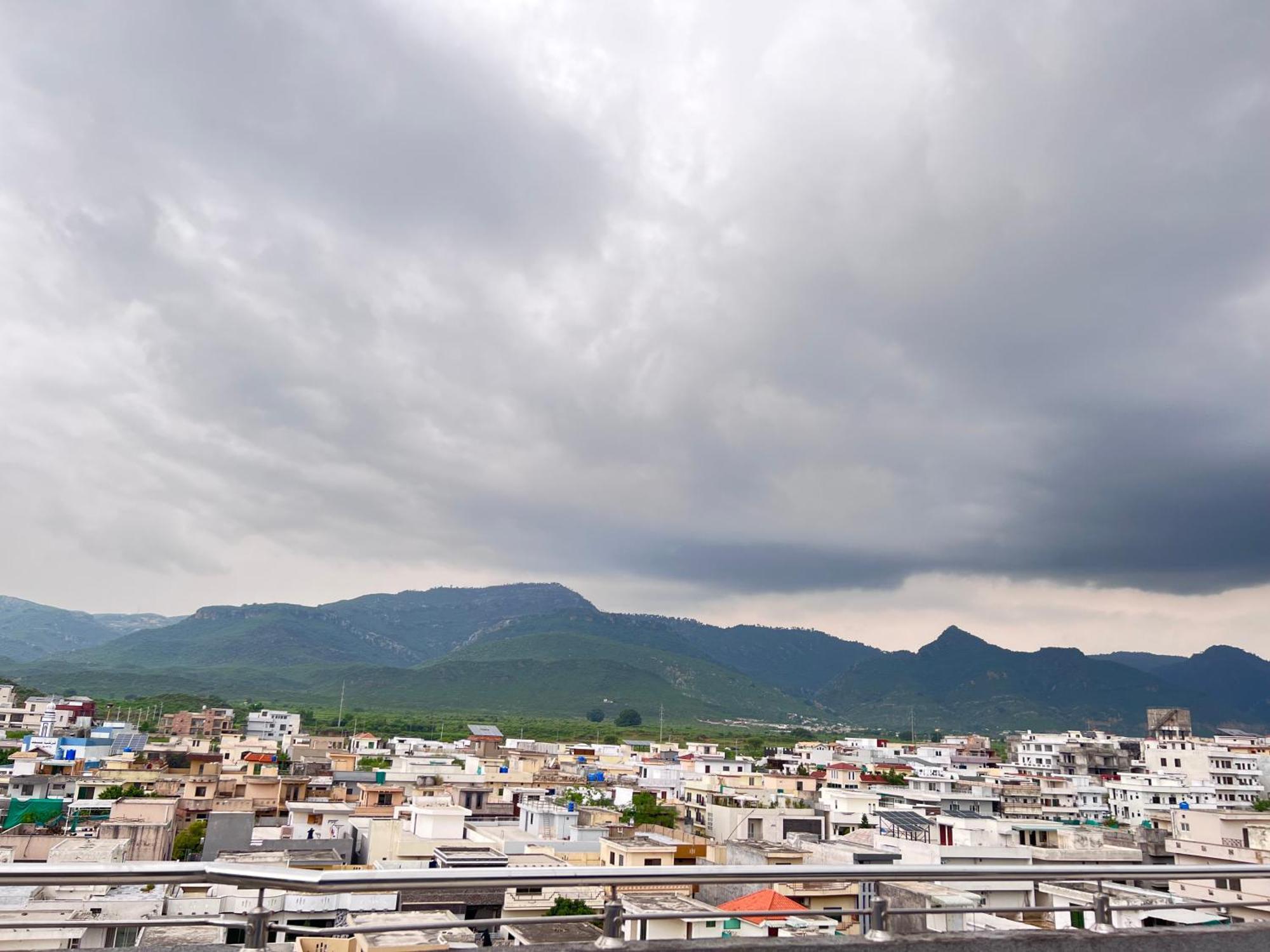 Luxury Apartment Hotel Islamabad Exterior foto